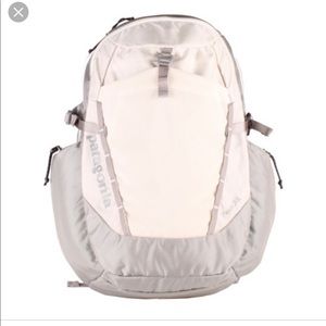 Patagonia paxat 30L Back pack